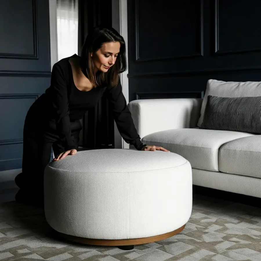 Mid-Century Modern Bedroom: Quick Throw Blanket Styling Tips